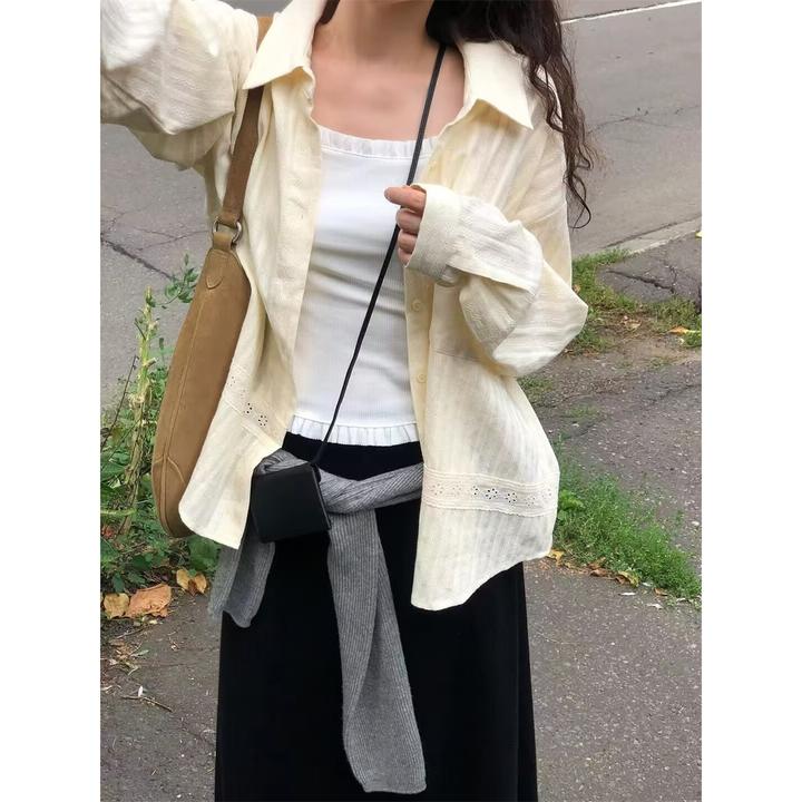 2025秋季新款韩系时尚设计感镂空花边纽扣POLO领长袖衬衫外套女潮