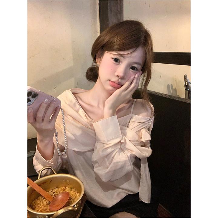 法式一字肩绑带衬衫早秋季设计小众气质露肩长袖上衣多巴胺服装女