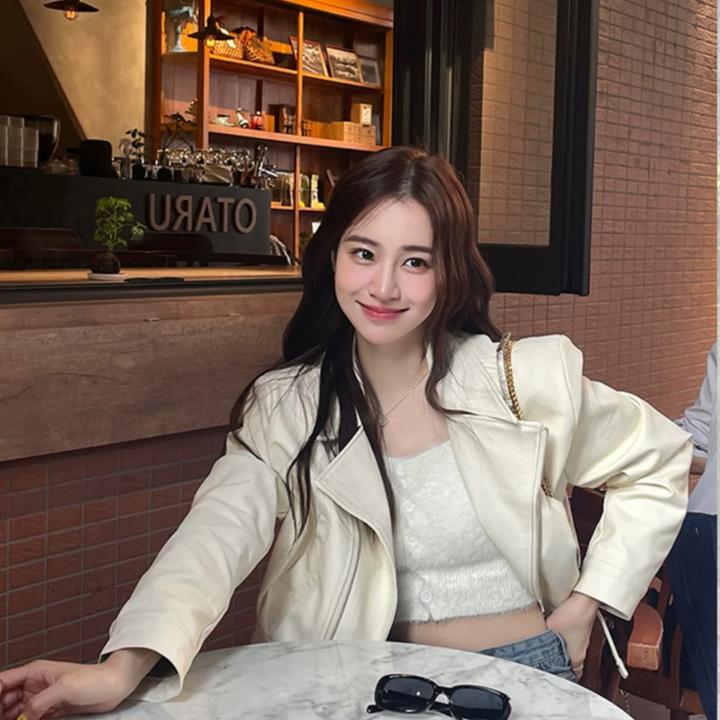 桔妍兮短款外套春秋百搭时尚小众清冷禅意老钱松弛皮衣外套女