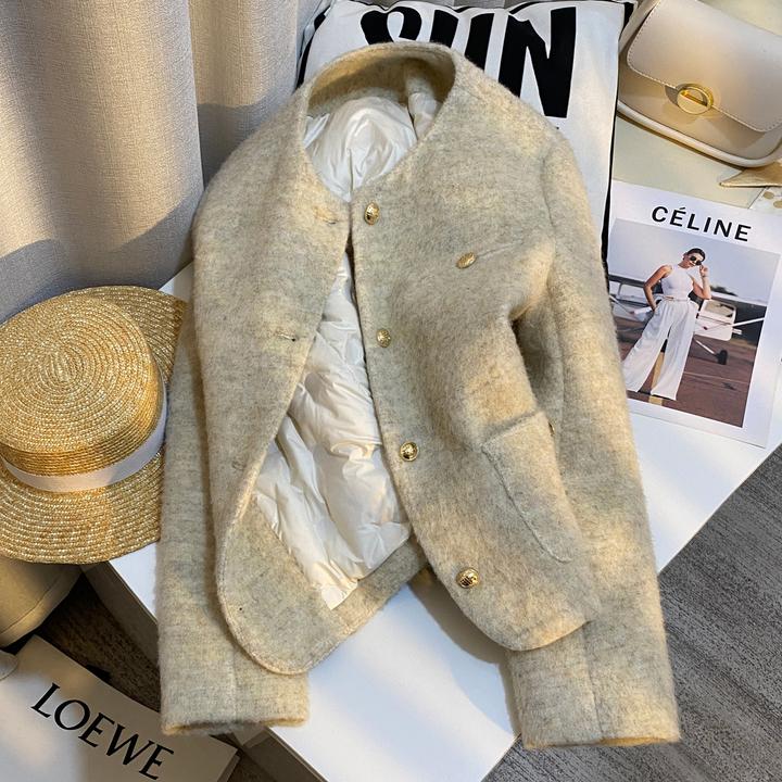 米色韩版时尚保暖白鸭绒内里小香风短外套女加厚冬季新款精致上衣