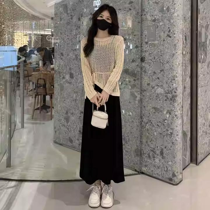 时尚连衣裙套装女秋季洋气减龄显瘦镂空不规则针织衫吊带裙两件套