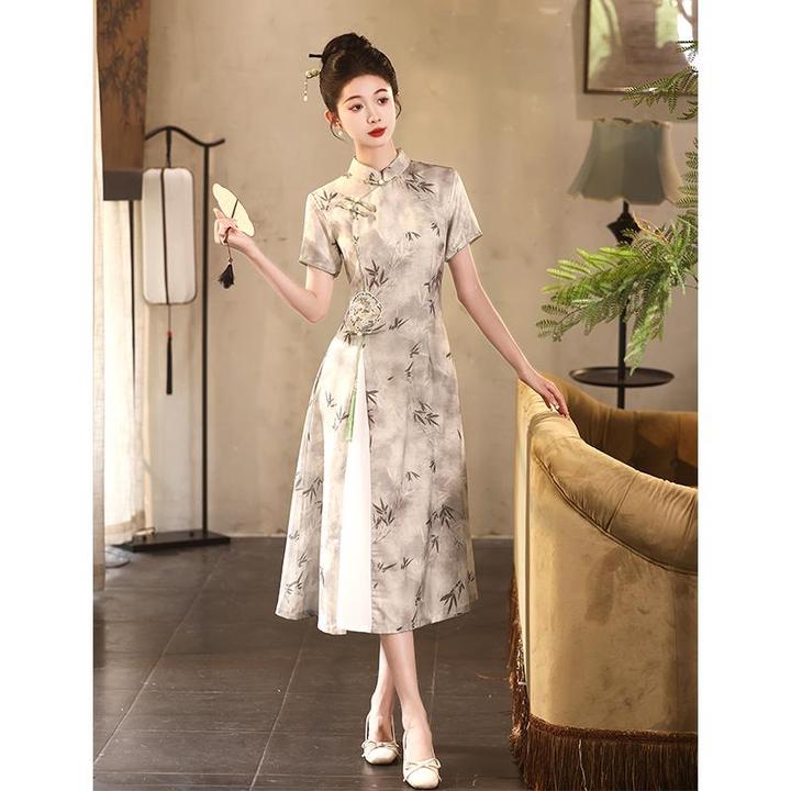 新中式旗袍女新款年轻气质高端改良中长连衣裙奥黛醋酸复古短