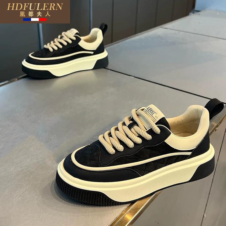 2025夏季新款软底网红爆款男鞋休闲运动时尚百搭男士增高低帮板鞋
