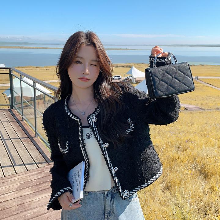 短款小香风外套气质小个子时尚百搭春秋女士外套设计感复古韩版