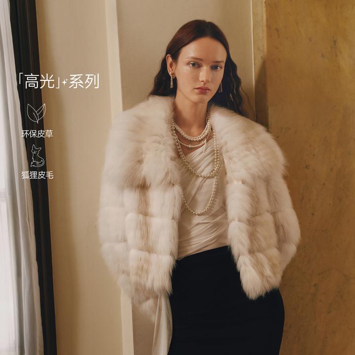 MISSCOCOON可可尼外套女2025秋冬新款短款狐狸毛皮草