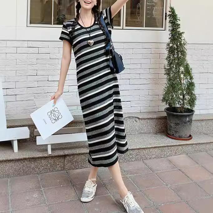 套头美洋同款 奥利奥针织裙 三色条纹*针织提花软糯圆领短袖直筒