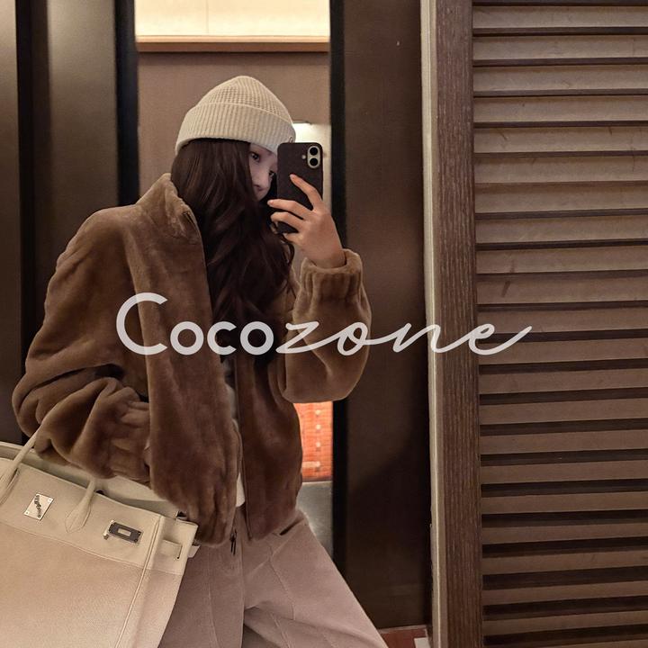 COCO ZONE刘 一一"贝果"100羊毛革立领双拉链皮草CD2A3097