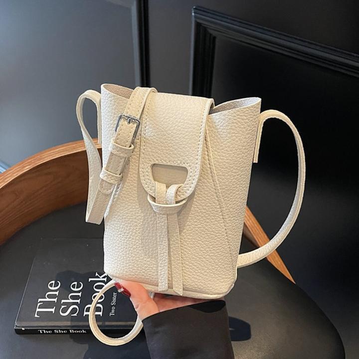 手机包女斜挎2025新款洋气竖款小包包散步逛街百搭放手机的小挎包