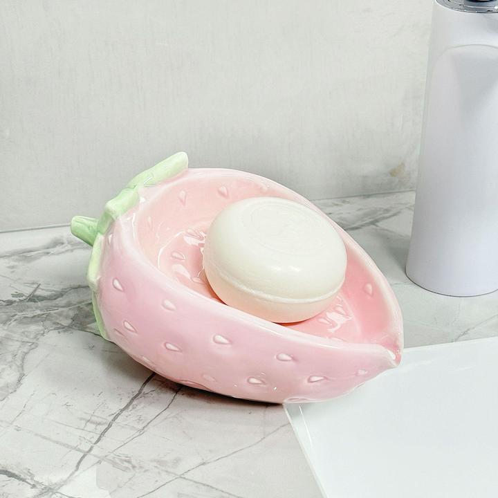 草莓创意肥皂盒沥水家用免打孔卫生间不积水可爱陶瓷香皂盒收纳架