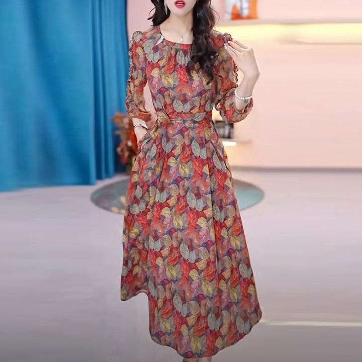 轻羽丝轻奢女装2025春季新款时尚气质中长款收腰显瘦碎花连衣裙子