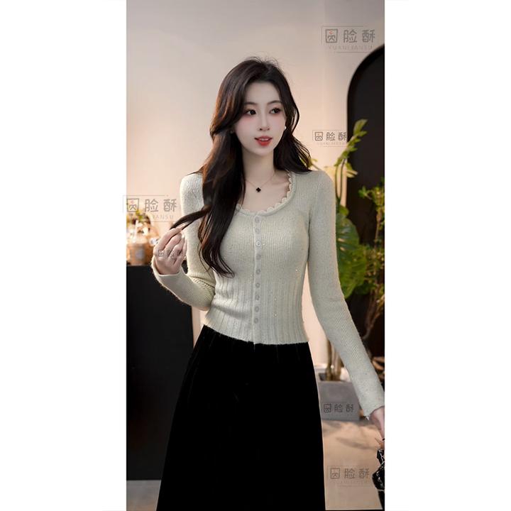 YUANLIANSU/圆脸酥【微醺岛屿】法式新款百搭红色拼接蕾丝边针织衫