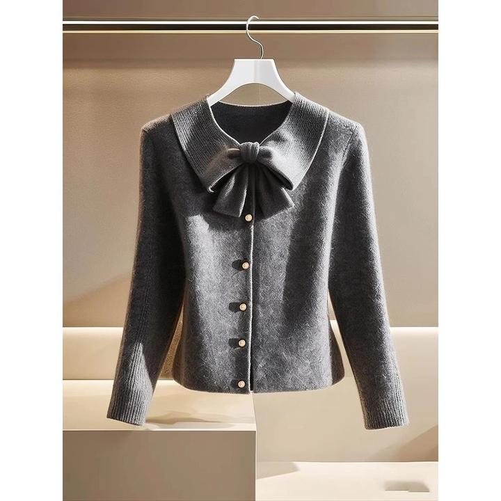 灰色蝴蝶结单排扣针织开衫女秋季小众设计感独特气质外穿毛衣上衣