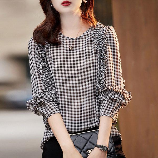 圆领拼接百搭T恤女七分袖大码宽松修气质打底短袖夏季新款设计感