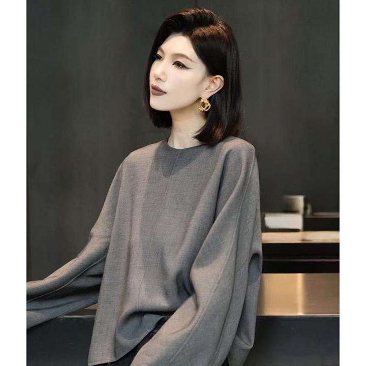 秋季独特别致超好看上衣轻奢高级感小众不撞款洋气减龄灰色衬衫女