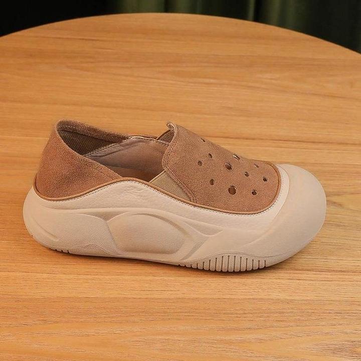 皮面凉鞋夏季女2024新款网面透气厚底洞洞鞋一脚蹬软底妈妈单鞋