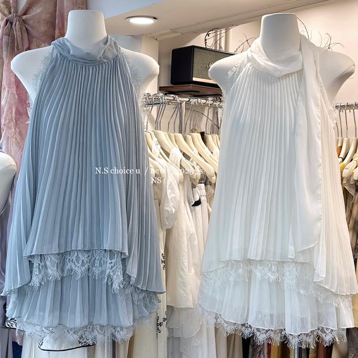 NS CHOICE U气质蕾丝拼接压褶挂脖小衫+百褶短款半身裙套装61185