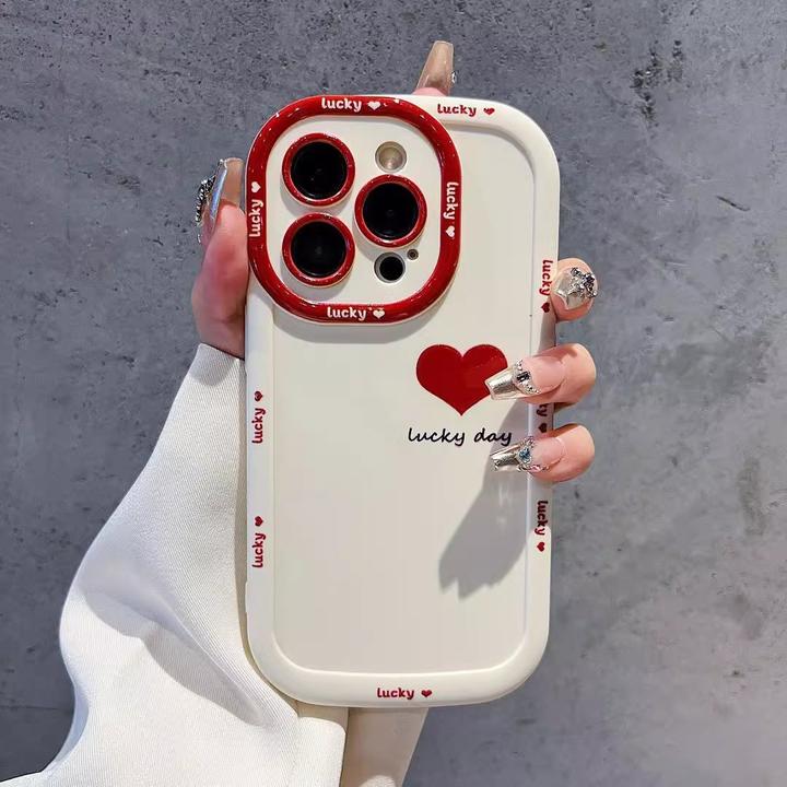 Lucky day小爱心适用苹果15手机壳iphone14promax泡芙硅胶16/13