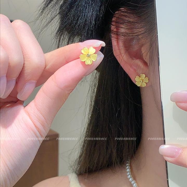铜合金耳饰 EH303小黄花耳钉女时尚气质简约百搭甜美精致耳饰