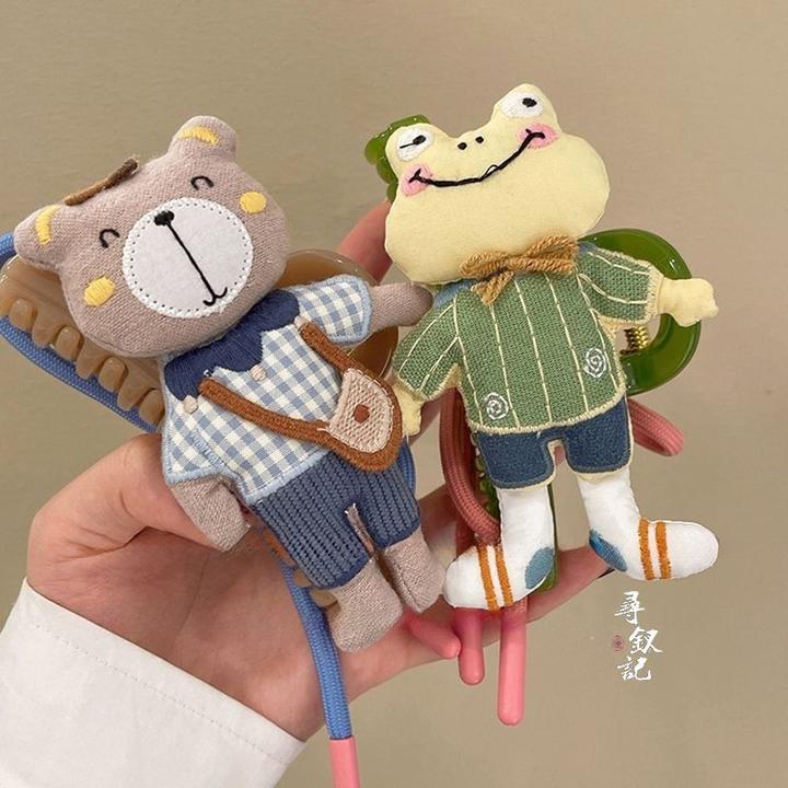 趣味森林韩国卡通玩偶抓夹女高级感2025新款可爱发夹后脑勺鲨鱼夹