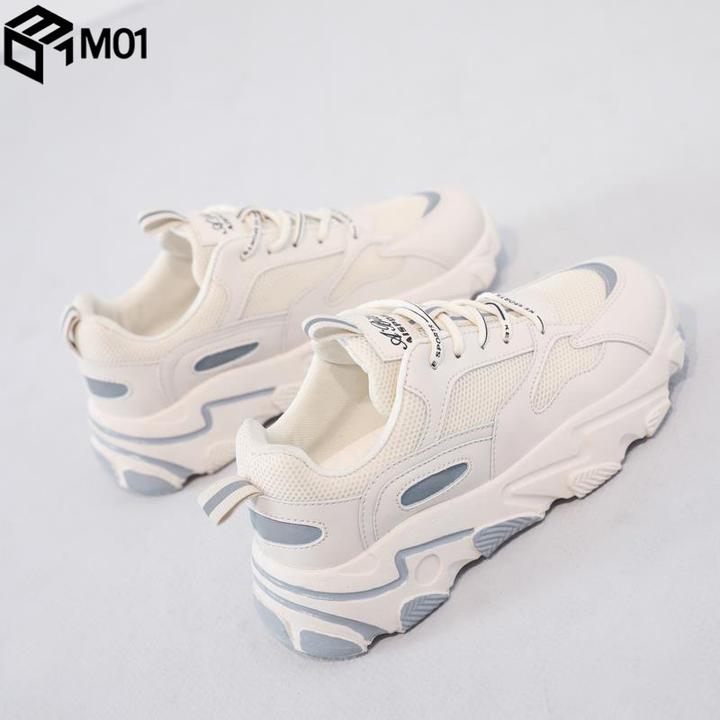 M01运动鞋女款2025新款秋季跑步鞋百搭休闲厚底透气网面老爹鞋女
