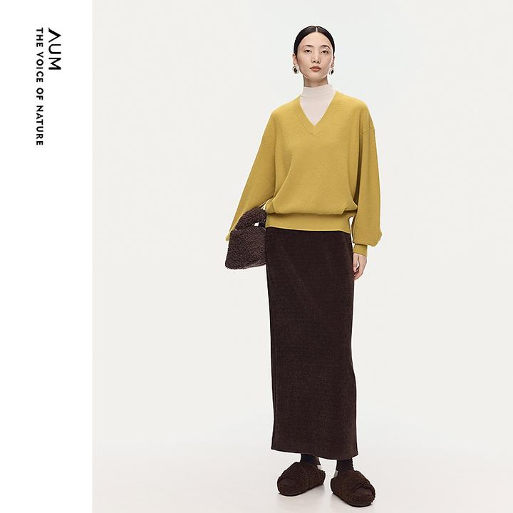 AUM噢姆休闲复古宽松纯色圆领秋冬毛针织衫M1FZ4S93M