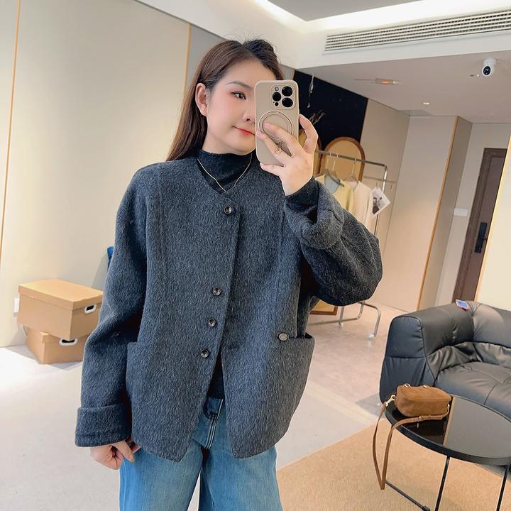 冬季时尚单排扣圆领双面羊毛外套含羊驼毛 M25110205