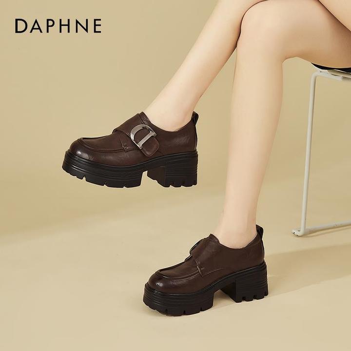 达芙妮棕色厚底乐福鞋女2025春季新款一脚蹬英伦风小皮鞋女鞋单鞋