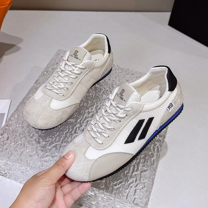 网面透气德训鞋女2025新款夏秋百搭平底芒果头丑萌休闲运动阿甘鞋