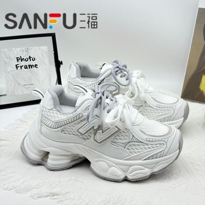 三福厚底老爹鞋女增高5cm阿甘鞋2025超火新款网面透气休闲运动鞋