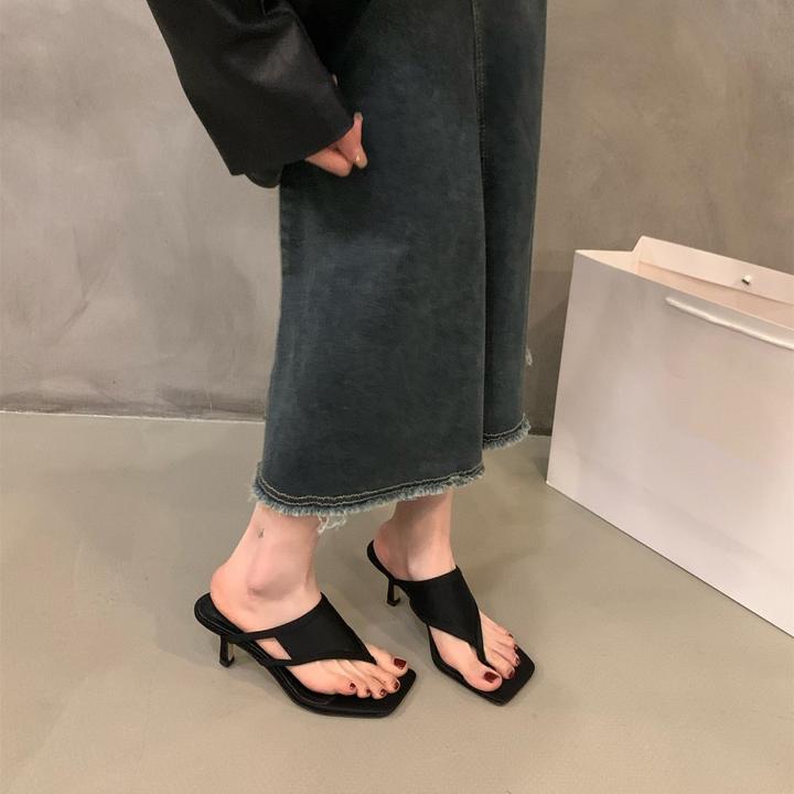 法式夹脚人字拖鞋女鞋子凉拖高跟凉鞋夏季外穿2025年新款网红气质