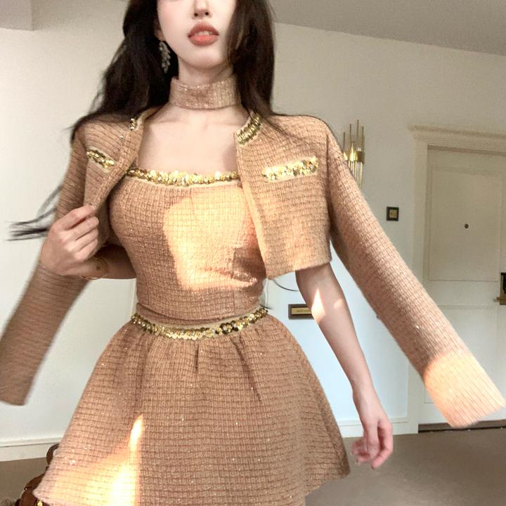 富家千金小香风拼接亮片外套上衣高级感新款修身显瘦短裤三件套装