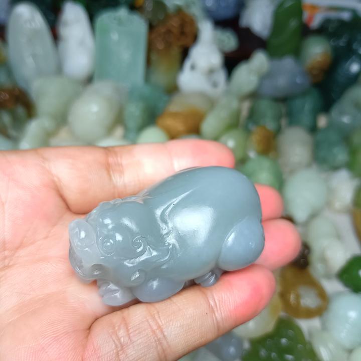 天然和田玉青海料冰烟紫貔貅挂件手把件