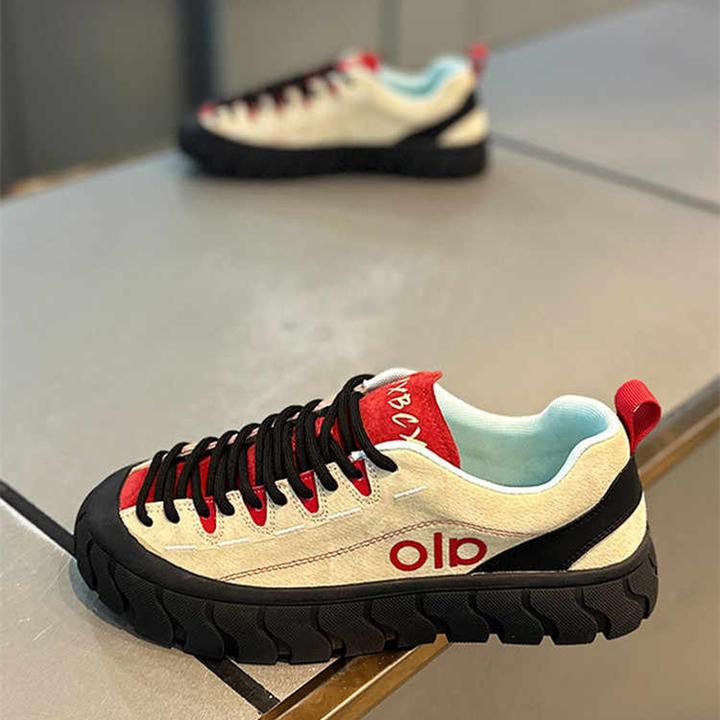 翻毛皮男鞋秋季新款欧洲站运动休闲皮面板鞋厚底耐磨上班工作潮鞋