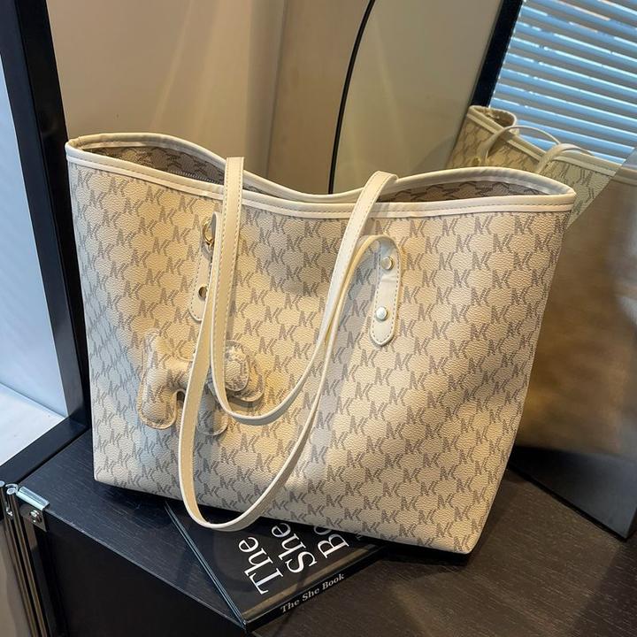 高级感轻奢包包女式2025年春夏时尚流行单肩包大容量托特包通勤包