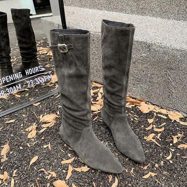 (牛反绒/2.5厘米）高级灰时尚堆堆靴复古尖头扣带时装靴