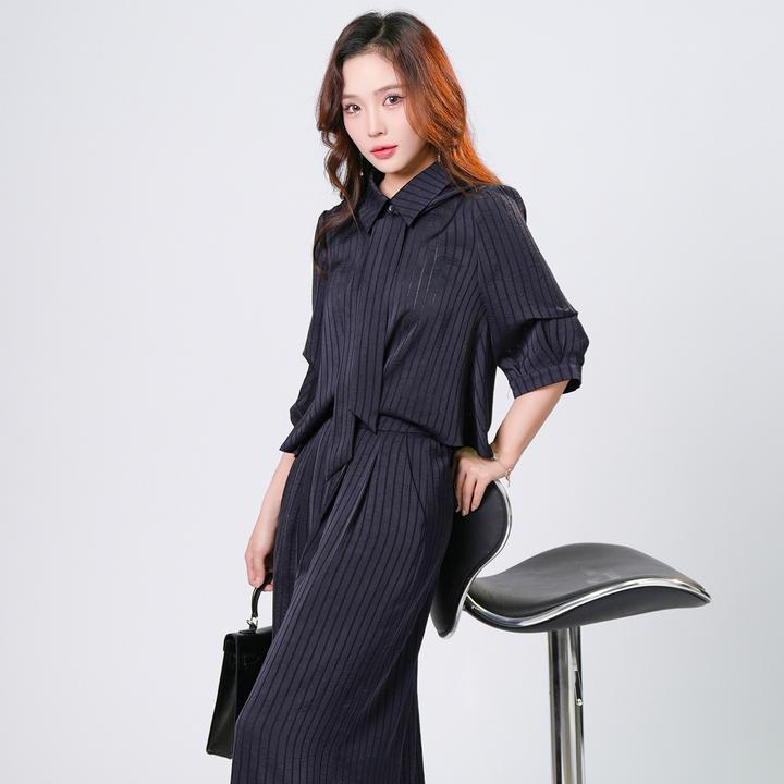 2025新款早秋优雅休闲高级感精致日常百搭显瘦显白收腰套装两件套