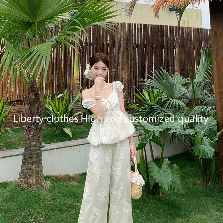 Liberty clothes 南法假日 蕾丝吊带小上衣女宽松绣花阔腿裤套装