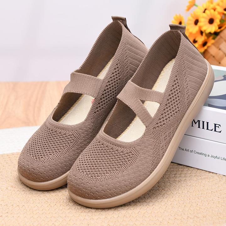 新款妈妈鞋软底中老年防滑休闲鞋透气老北京布鞋时尚百搭懒人鞋