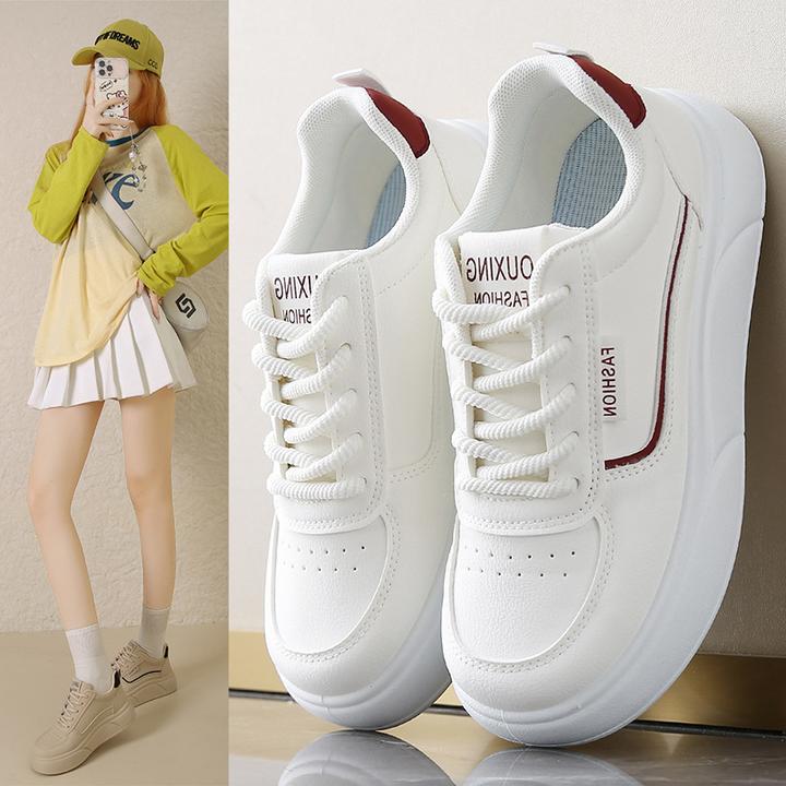 爆款小白鞋女2025新款秋季小众百搭板鞋配裙时尚运动休闲鞋学生