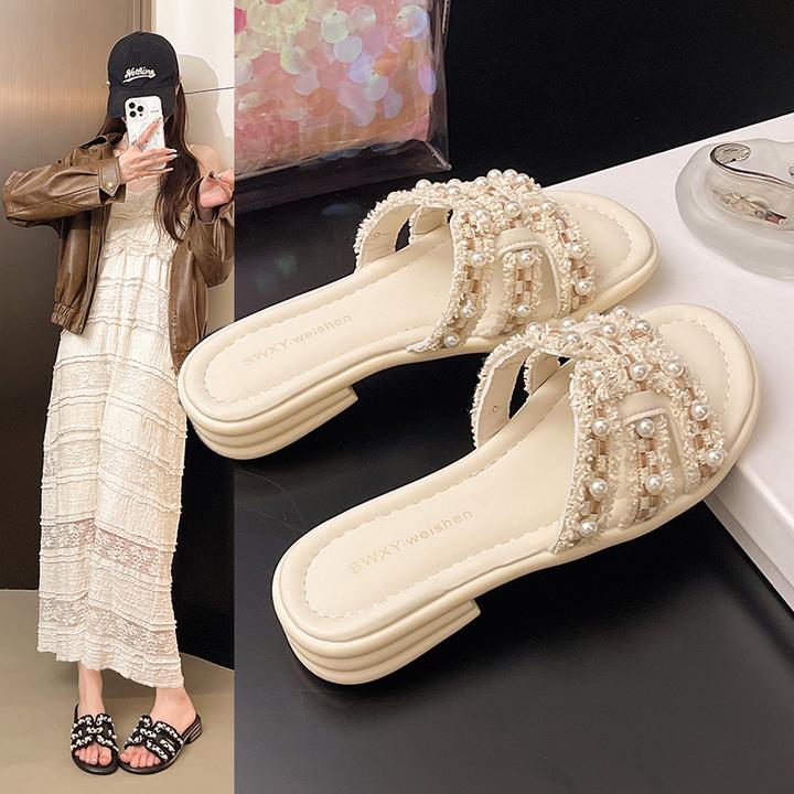 法式珍珠拖鞋女夏外穿2025新款仙女小香风时尚平底一字沙滩凉拖鞋