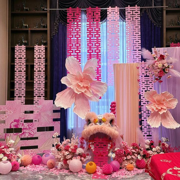 醒狮婚房布置套装结婚订婚客厅喜字kt板女方男方婚礼晨袍背景装饰