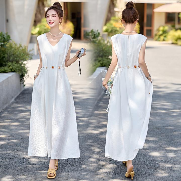 法式白色气质连衣裙女2025年夏季新款高级感收腰显瘦无袖背心长裙