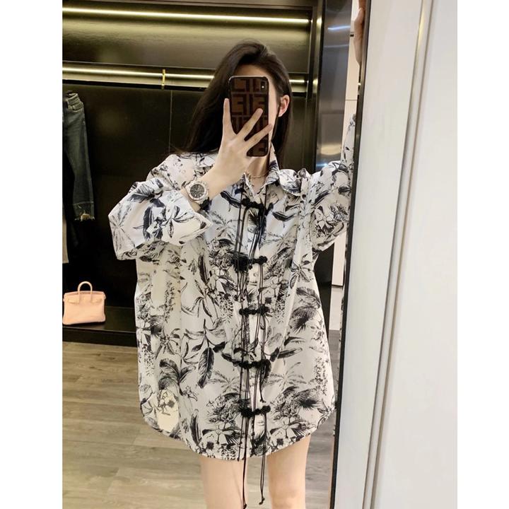 2025年新中式设计盘扣长袖衬衫女春秋季休闲气质百搭防晒开衫上衣