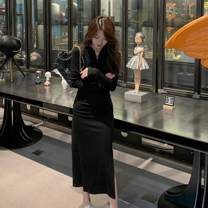 韩版气质收腰基础款带帽连衣裙抽褶侧开叉包臀修身显瘦春秋长裙女