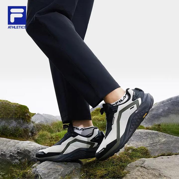 FILA斐乐男鞋【BOA 雪狼】25冬季耐磨防滑运动跑步鞋A62M531284F