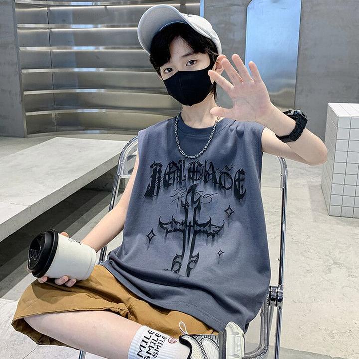 夏季童男纯棉无袖上衣圆领透气运动风凉爽卡通动漫字母潮背心儿童