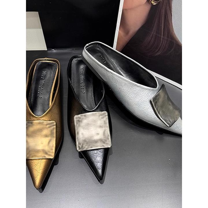 香港小众包头半拖鞋女夏外穿2025新款尖头平底网红凉拖懒人穆勒鞋