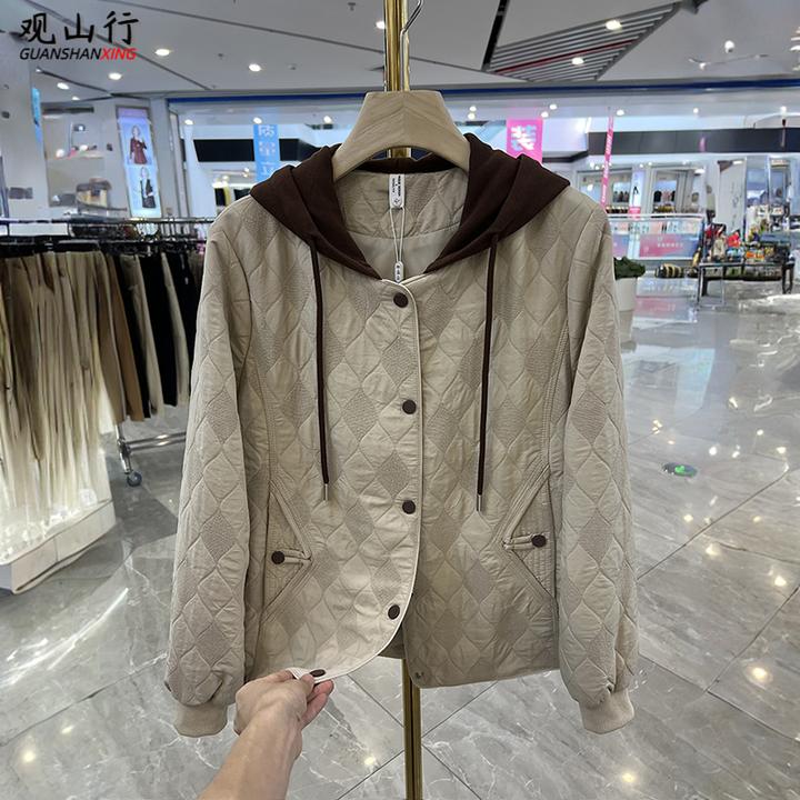 年轻妈妈装撞色连帽菱格外套短款春秋新款洋气宽松中老年夹克上衣