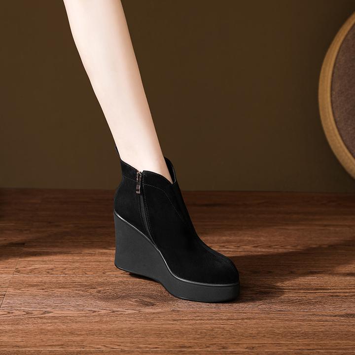 10.5cm时尚防水台坡跟短靴2025秋冬新款圆头厚底高跟鞋显瘦踝靴