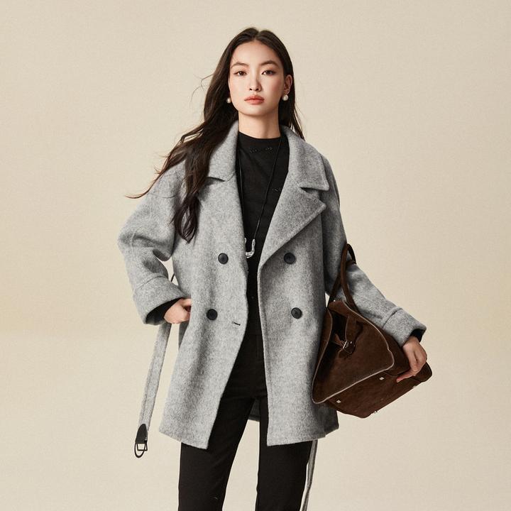 XG/雪歌灰色长袖毛呢外套时尚冬季新款绵羊毛大衣女XJ410037A782